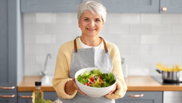 5 Best Diets for Women Over 50